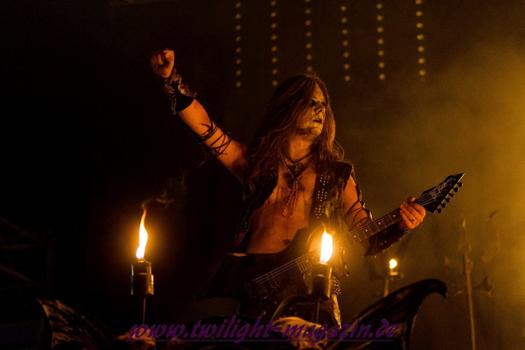 bra 571 37 watain 1766